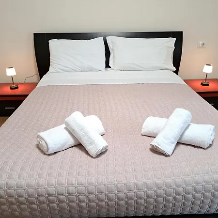 Bazaar Loft * Tirana